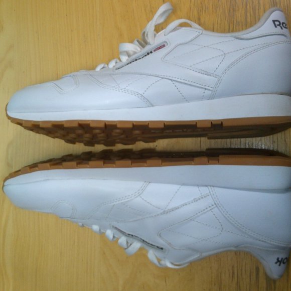 Reebok - Picture 5 of 5